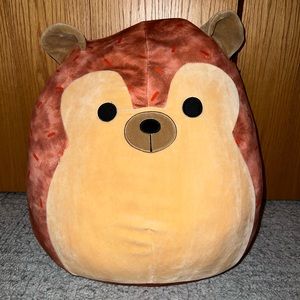 Hans Squishmallow